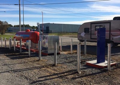 Clôture de citerne et installation de poteau à Mirabel | Clôture Laval